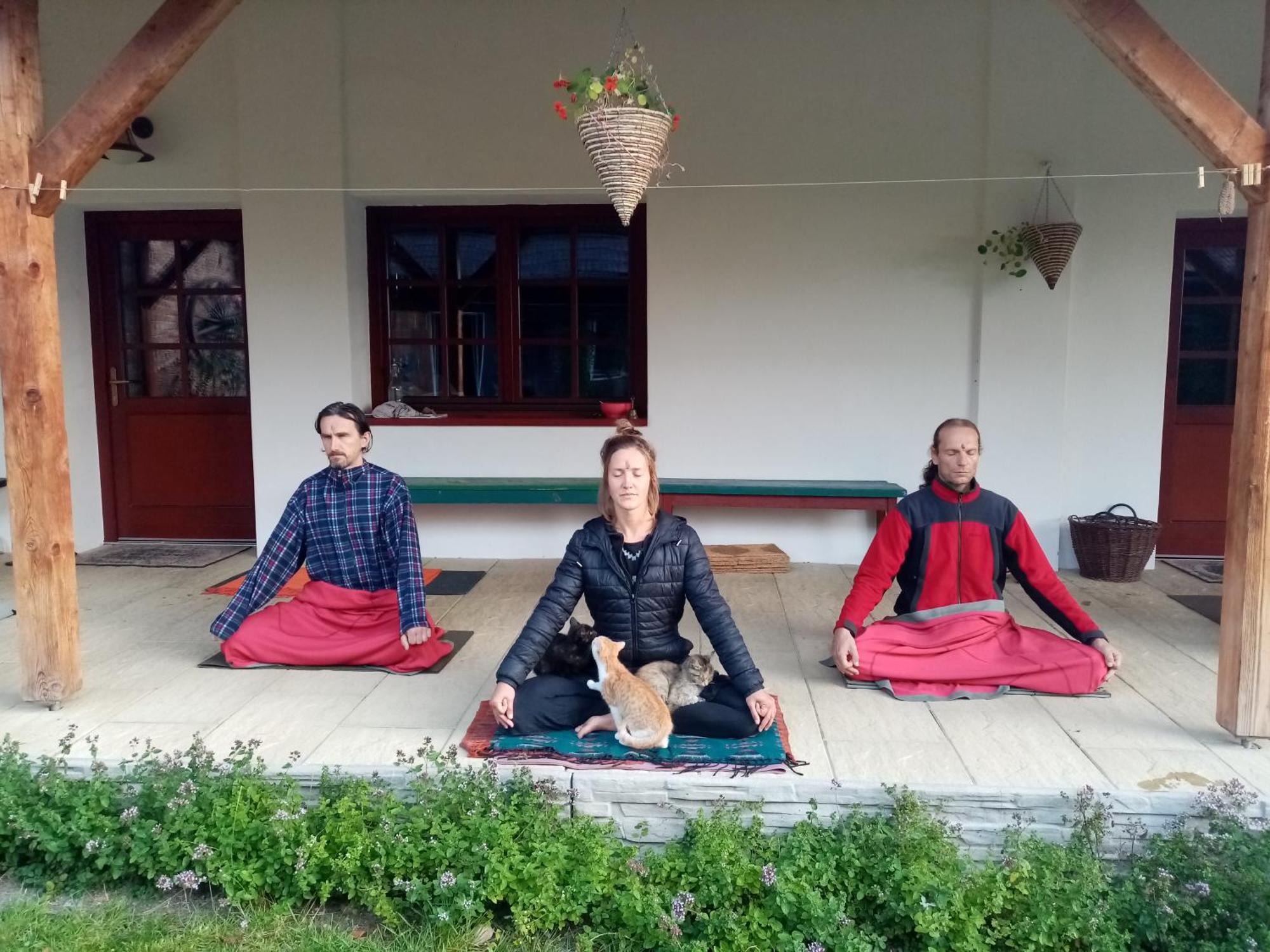 Yogashrama Traditional Усти-над-Орлици Экстерьер фото